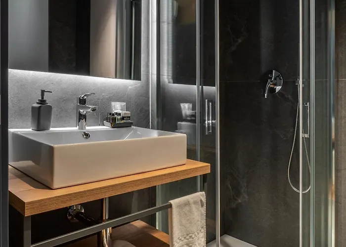 招待所 Levelup 4*